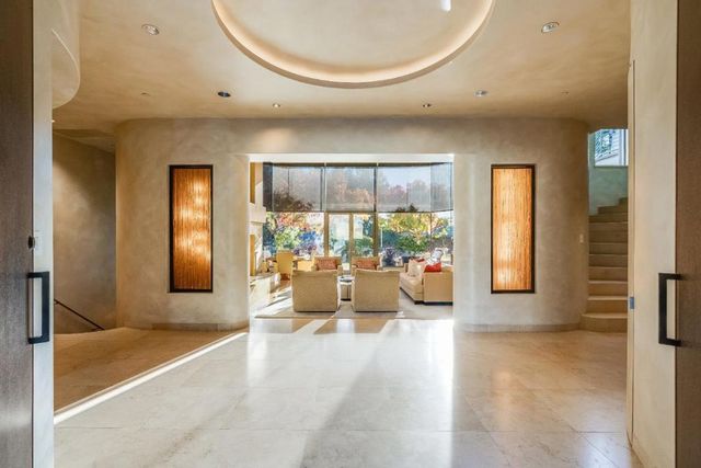 26140 Rancho Manuella Lane, Los Altos Hills, CA 94022