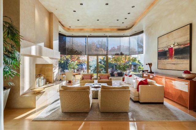 26140 Rancho Manuella Lane, Los Altos Hills, CA 94022