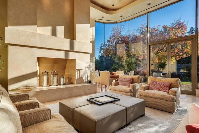 26140 Rancho Manuella Lane, Los Altos Hills, CA 94022