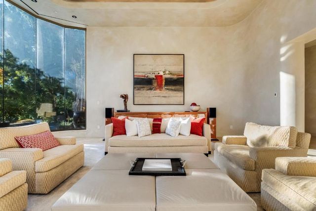 26140 Rancho Manuella Lane, Los Altos Hills, CA 94022