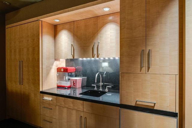 26140 Rancho Manuella Lane, Los Altos Hills, CA 94022