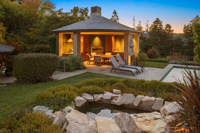 26140 Rancho Manuella Lane, Los Altos Hills, CA 94022