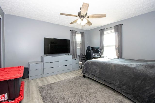 702 township rd 462, Sullivan, OH 44880