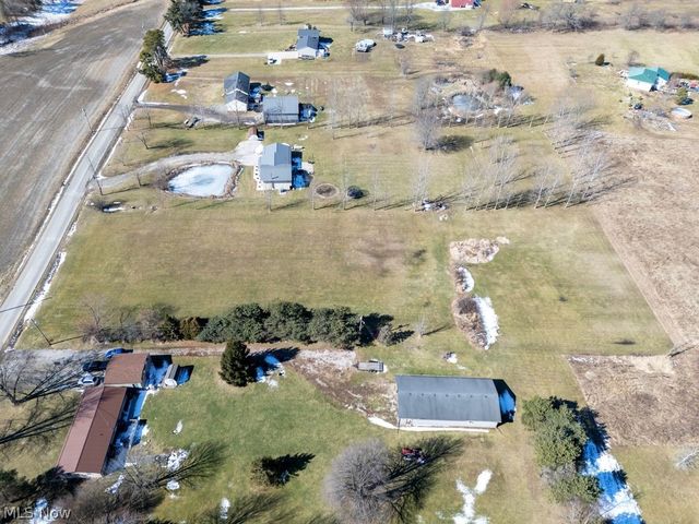 702 township rd 462, Sullivan, OH 44880