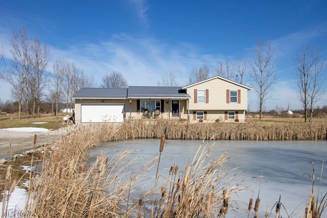 702 township rd 462, Sullivan, OH 44880