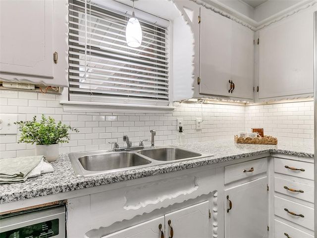 4721 Gina Place, Del City, OK 73115