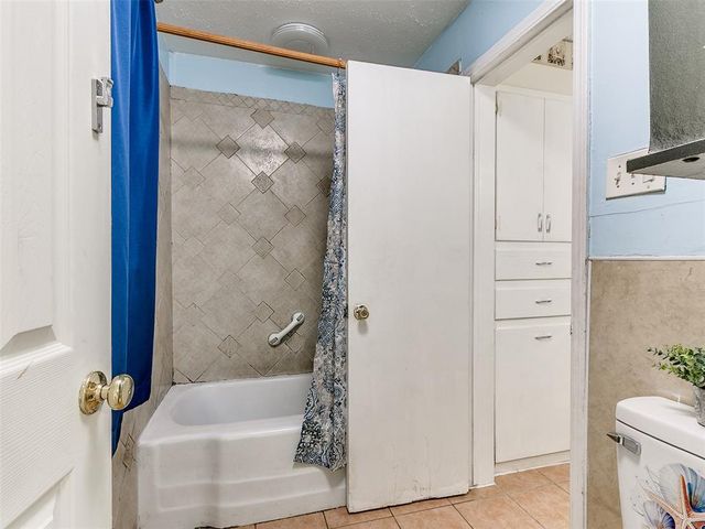 4721 Gina Place, Del City, OK 73115