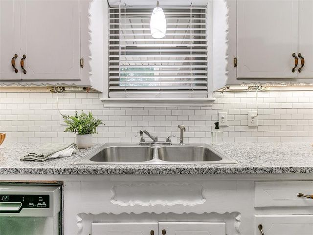 4721 Gina Place, Del City, OK 73115