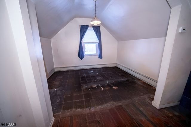 520 26Th St, Union City, NJ 07087