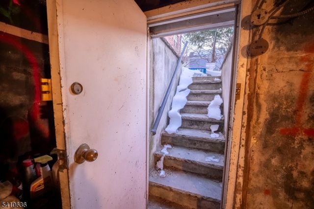 520 26Th St, Union City, NJ 07087