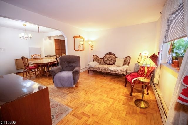 520 26Th St, Union City, NJ 07087