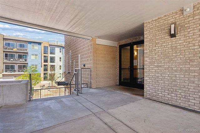 480 E Fremont Place 402, Centennial, CO 80122