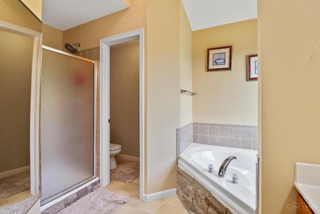 4520 Logsdons Meadow Drive, Liberty Twp, OH 45011