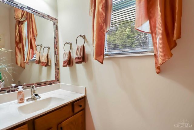 4520 Logsdons Meadow Drive, Liberty Twp, OH 45011