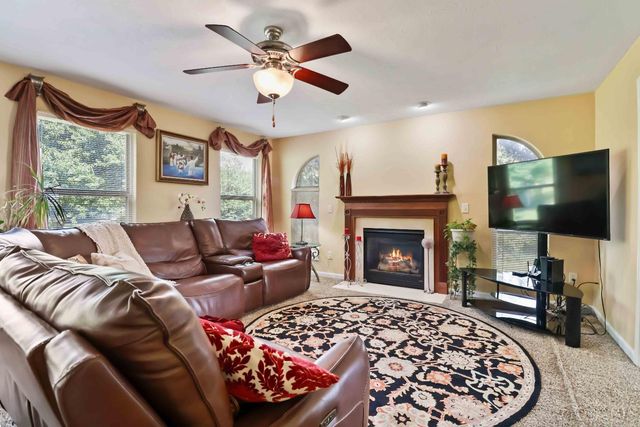 4520 Logsdons Meadow Drive, Liberty Twp, OH 45011