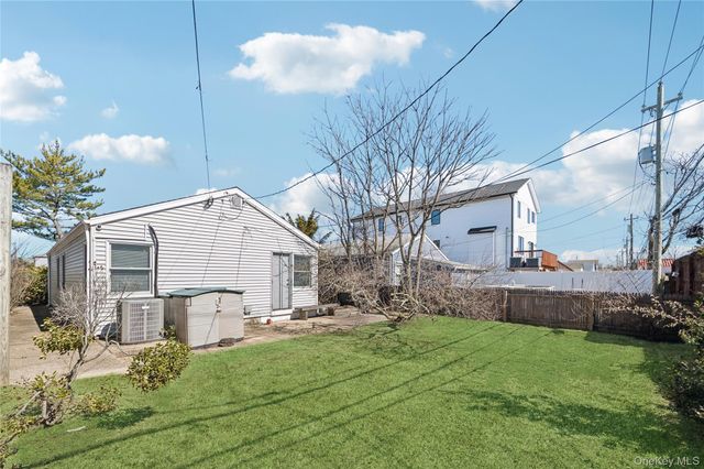 714 E Park Avenue, Long Beach, NY 11561