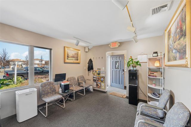 714 E Park Avenue, Long Beach, NY 11561