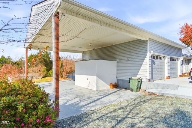 1402 Cherry Lane, Graham, NC 27253