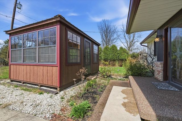 809 S Lexington Springmill Rd., Mansfield, OH 44906