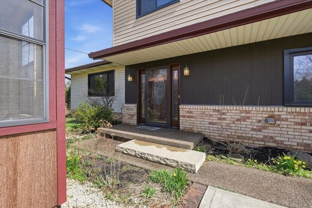 809 S Lexington Springmill Rd., Mansfield, OH 44906