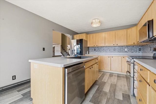 809 S Lexington Springmill Rd., Mansfield, OH 44906