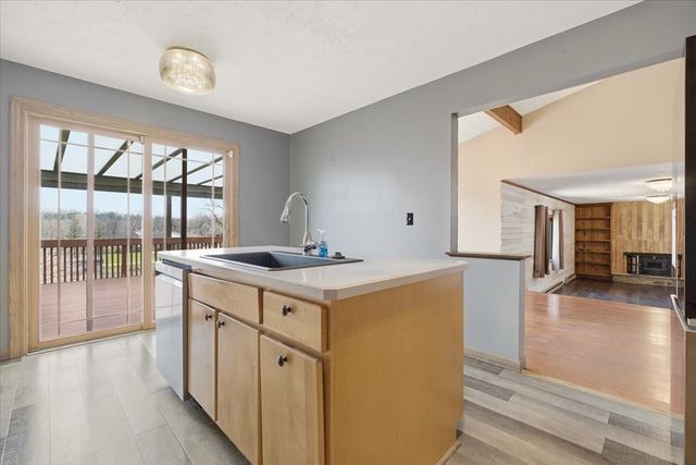 809 S Lexington Springmill Rd., Mansfield, OH 44906