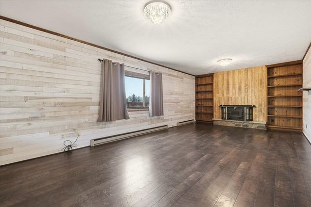 809 S Lexington Springmill Rd., Mansfield, OH 44906