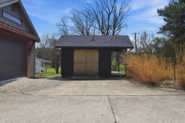 809 S Lexington Springmill Rd., Mansfield, OH 44906