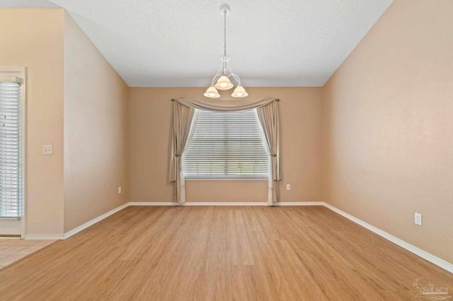 1204 Bartram Ln, Pensacola, FL 32507