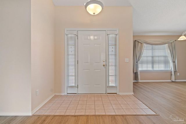 1204 Bartram Ln, Pensacola, FL 32507