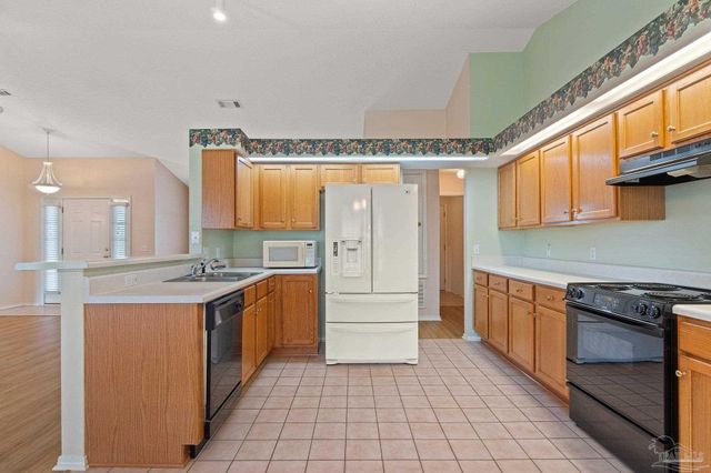 1204 Bartram Ln, Pensacola, FL 32507