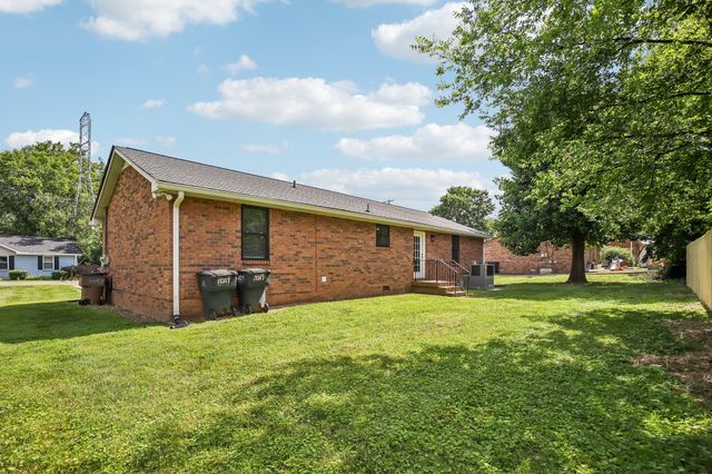 1317 Love Joy Ct, Nashville, TN 37216