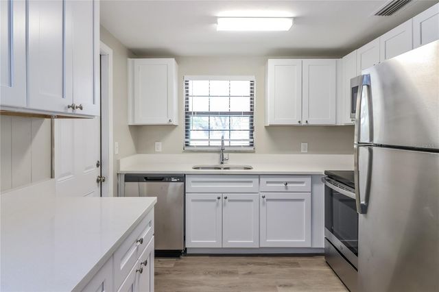 3914 DELEUIL AVENUE, Tampa, FL 33610