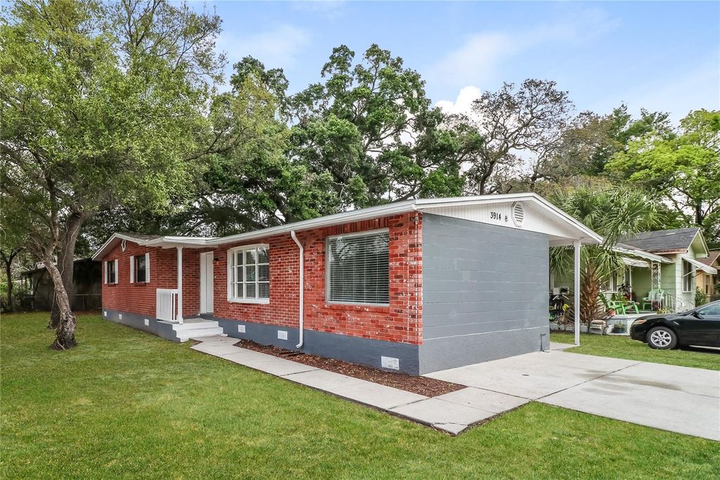 3914 DELEUIL AVENUE, Tampa, FL 33610