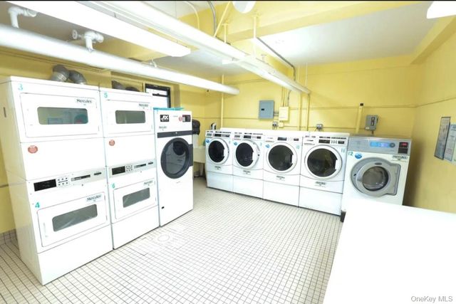 61 Oliver Street 5B, Brooklyn, NY 11209