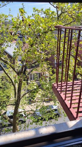 61 Oliver Street 5B, Brooklyn, NY 11209