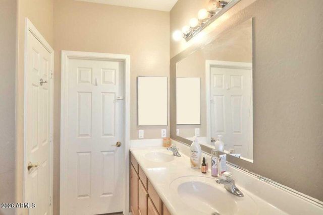 424 E DIAMOND Trail, San Tan Valley, AZ 85143