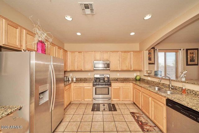 424 E DIAMOND Trail, San Tan Valley, AZ 85143
