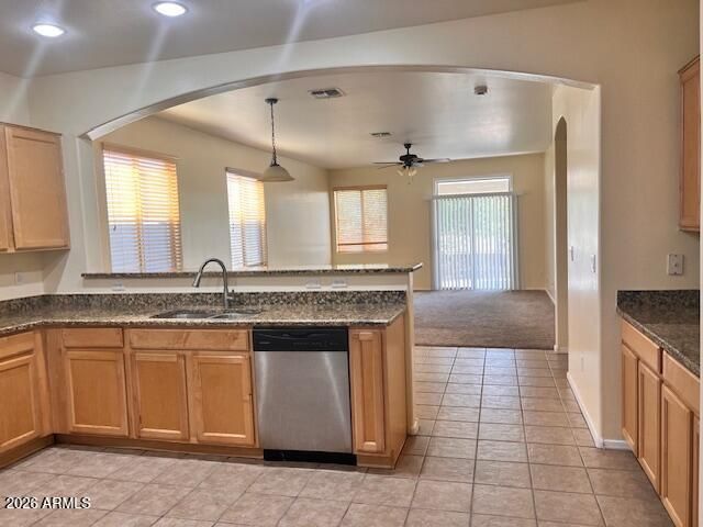 424 E DIAMOND Trail, San Tan Valley, AZ 85143