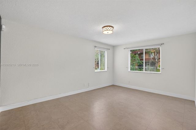 845 NW 91st Ter, Plantation, FL 33324
