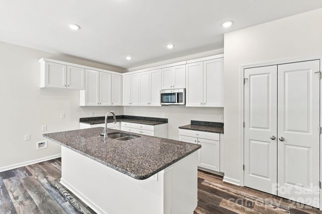 837 Old Mountain Road, Statesville, NC 28677