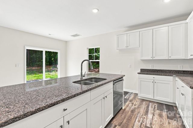 837 Old Mountain Road, Statesville, NC 28677