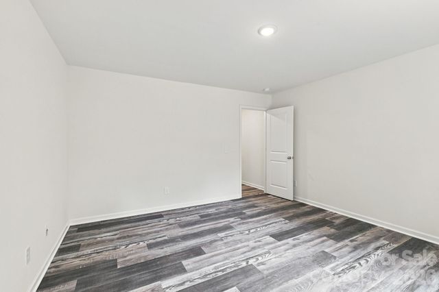 837 Old Mountain Road, Statesville, NC 28677