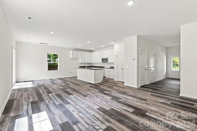 837 Old Mountain Road, Statesville, NC 28677