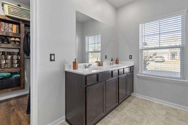 8562 Bramble Berry Lane, Ooltewah, TN 37363