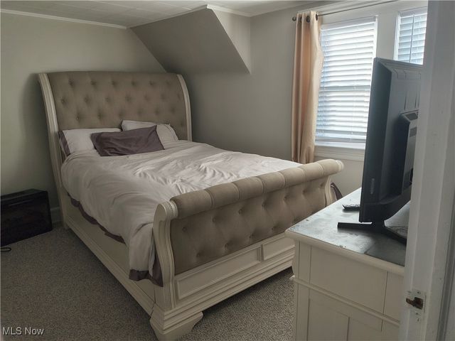 3383 W 98th Street, Cleveland, OH 44102