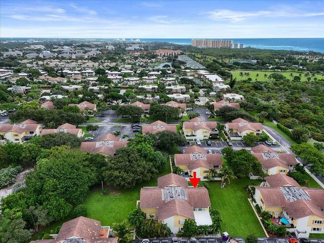 251 SEABREEZE Circle, Jupiter, FL 33477