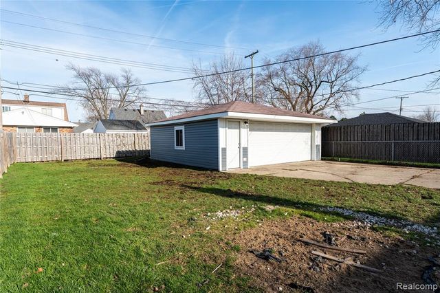 25158 Arlington Street, Roseville, MI 48066