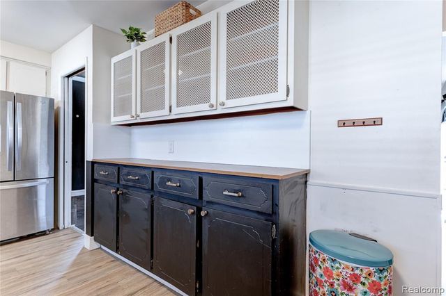 25158 Arlington Street, Roseville, MI 48066