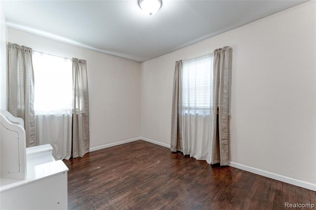 25158 Arlington Street, Roseville, MI 48066